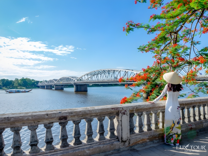 du-lich-hue-thang-1-6.jpg (448 KB)