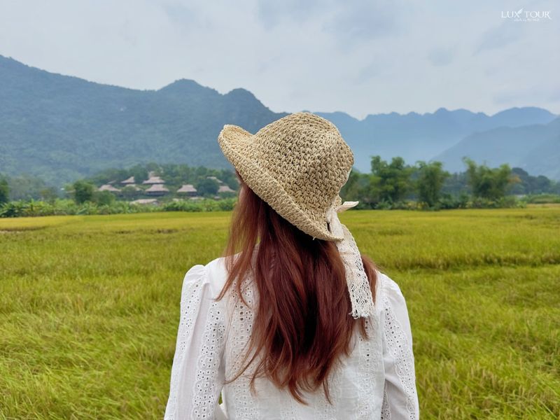 ban-lac-du-lich-mai-chau-thang-1.jpg (78 KB)