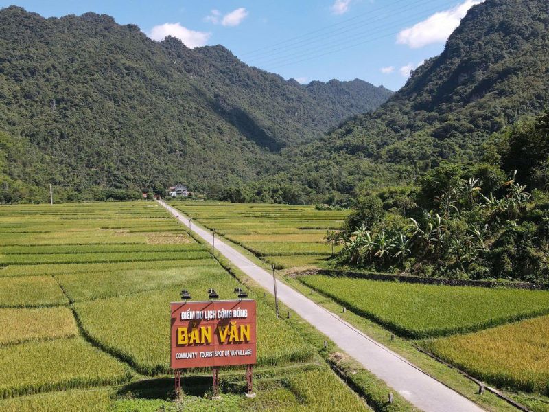 mai-chau-mua-lua-chin-2.jpg (142 KB)