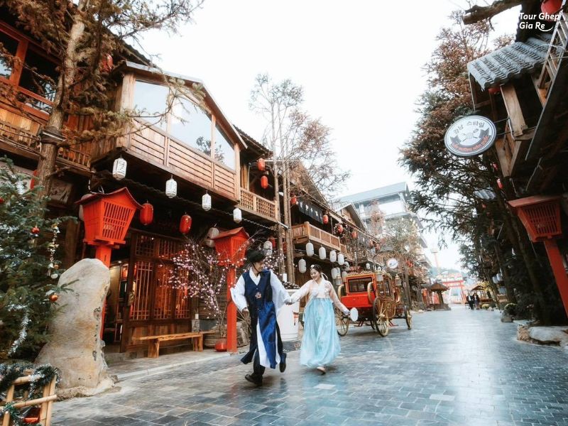 cho-dem-moc-chau-khu-phim-truong.jpg (125 KB)