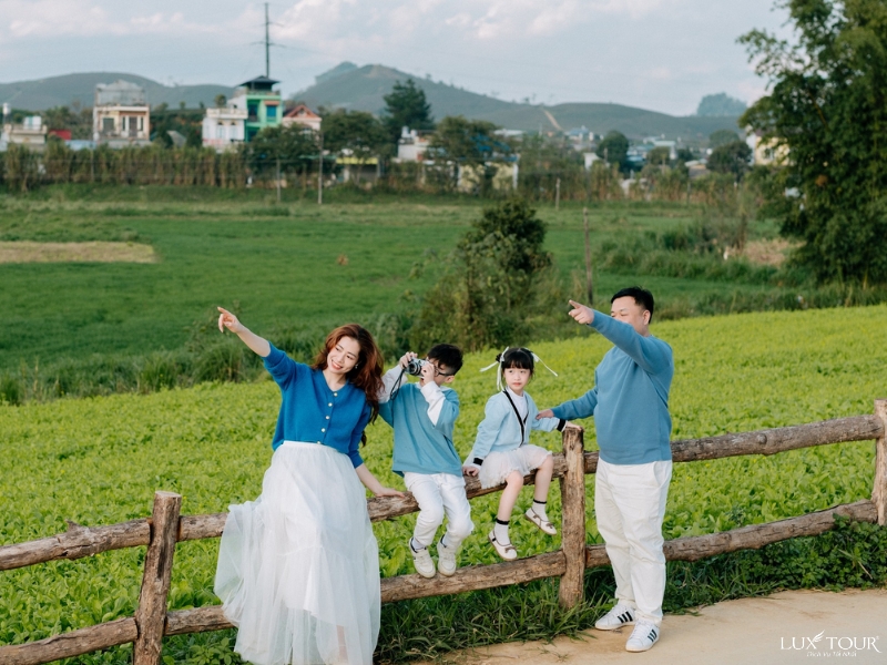 du-lich-moc-chau-thang-2-1.jpg (413 KB)