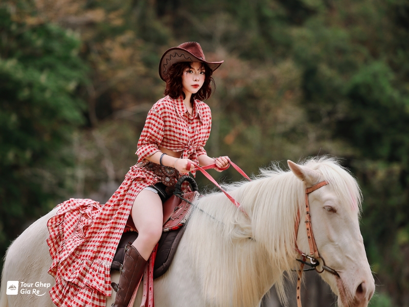 du-lich-moc-chau-thang-7-14.jpg (366 KB)