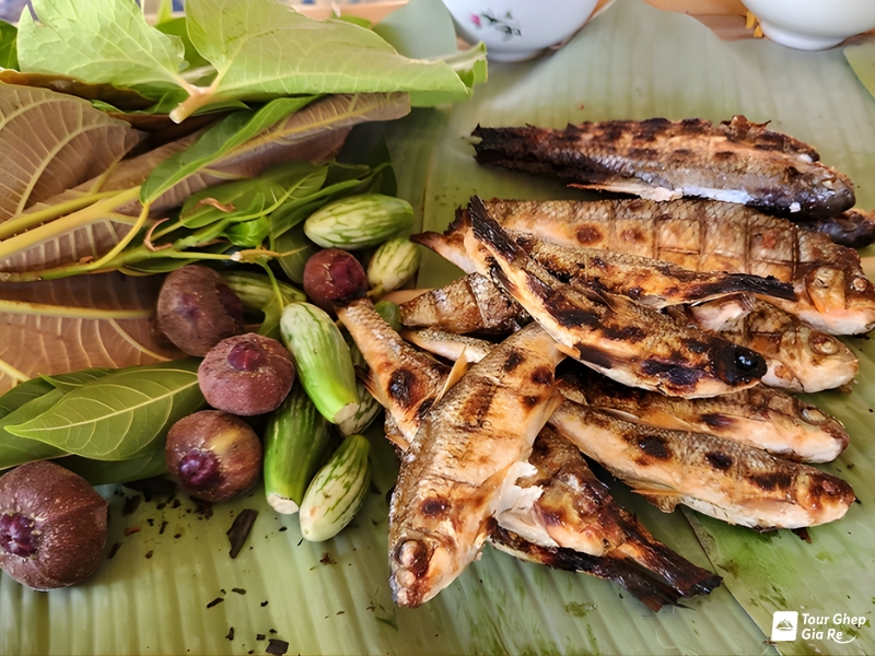 du-lich-moc-chau-thang-7-8.jpg (432 KB)