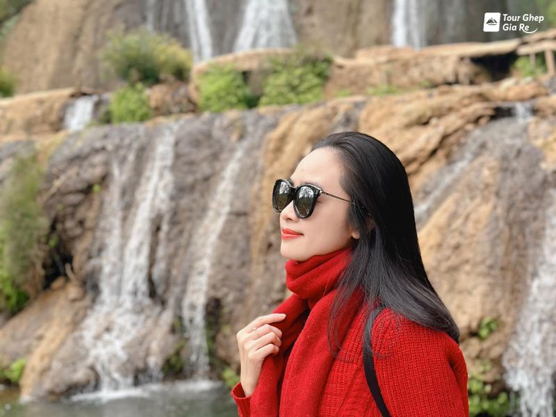 moc-chau-mua-dong-thac-dai-yem.jpg (74 KB)