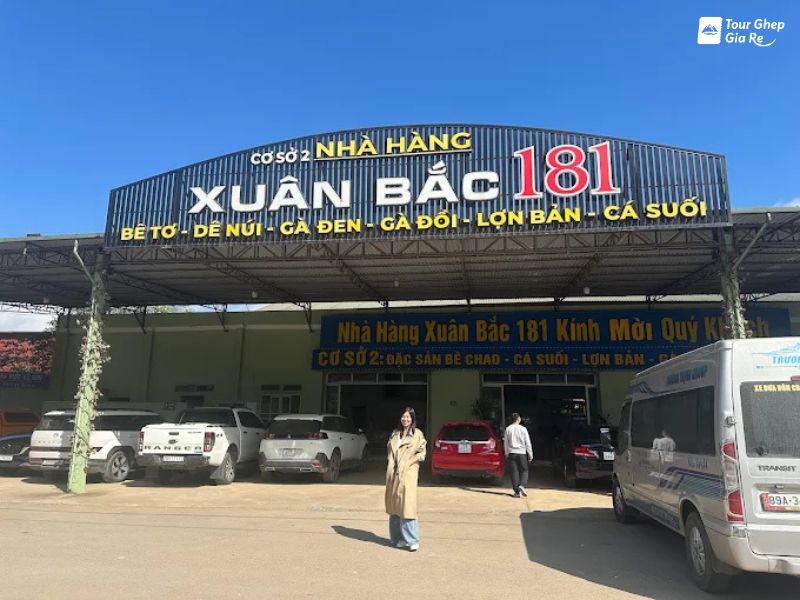 nha-hang-o-moc-chau-nha-hang-xuan-bac-181.jpg (84 KB)