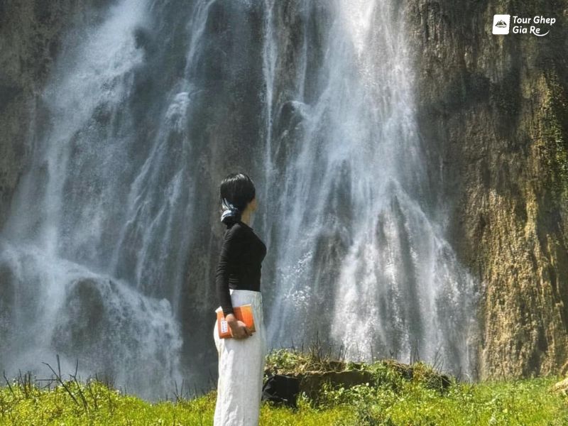 thac-o-moc-chau-thac-tat-cang.jpg (95 KB)