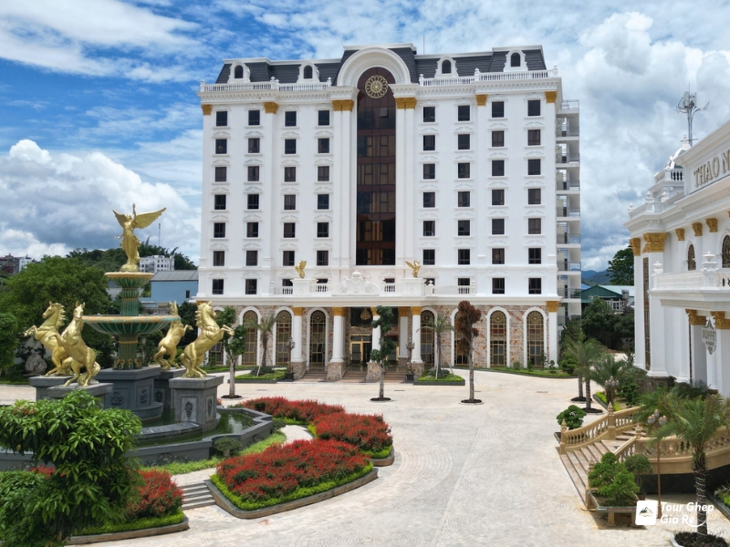 thi-tran-moc-chau-11.jpg (411 KB)