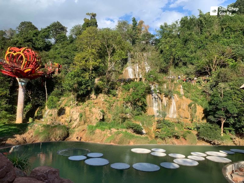 tour-du-lich-moc-chau-3-ngay-2-dem-5.jpg (144 KB)