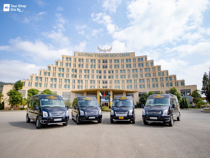 xe-di-moc-chau-tu-ha-noi-nha-xe-gia-hung-limousine.jpg (86 KB)