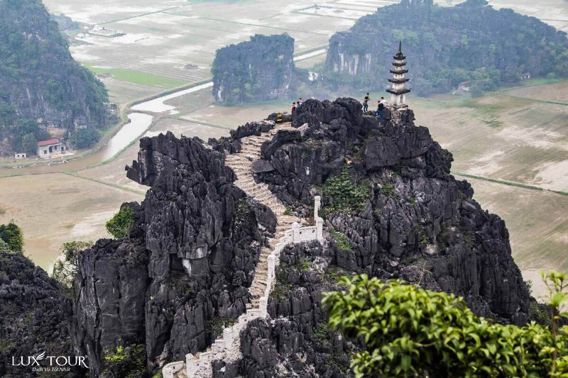 Top 10 địa điểm du lịch Ninh Bình đẹp nhất không thể bỏ lỡ