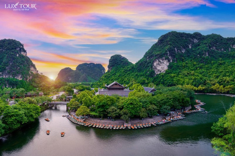 dia-diem-du-lich-ninh-binh.jpg (163 KB)