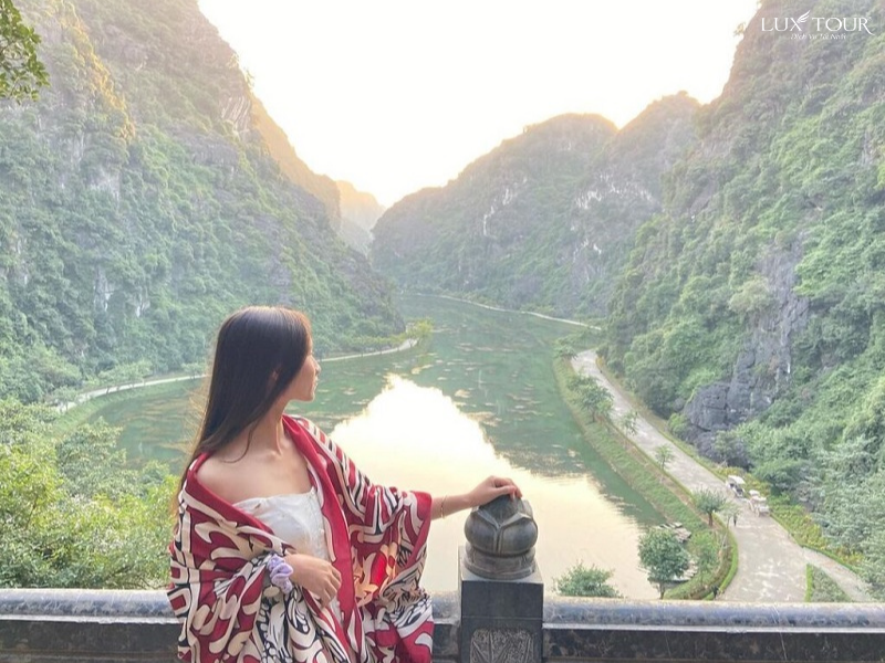 dong-am-tiem-ninh-binh-5.png (730 KB)