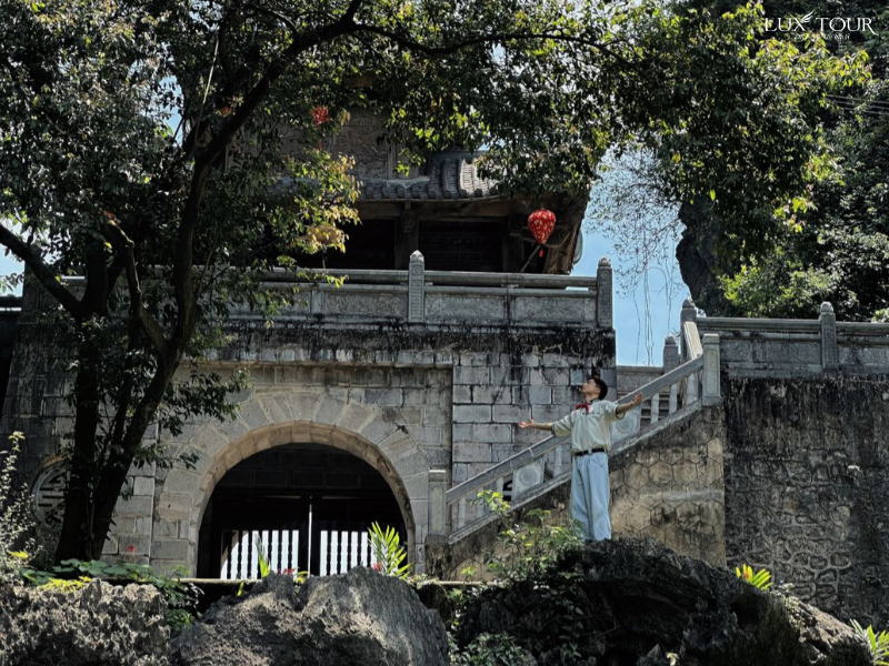 dong-am-tiem-ninh-binh.png (970 KB)