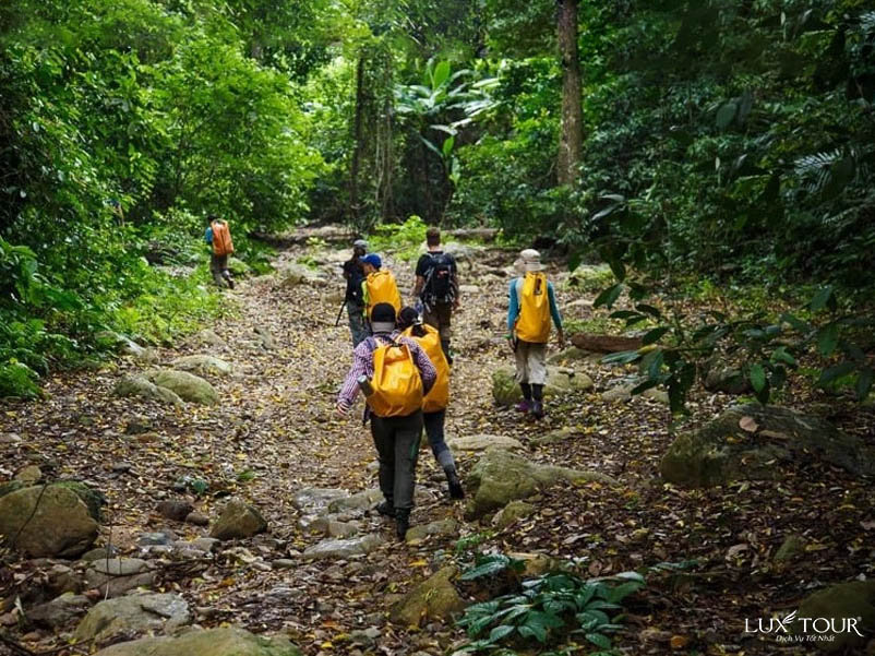 du-lich-ninh-binh-thang-1-5.jpg (176 KB)