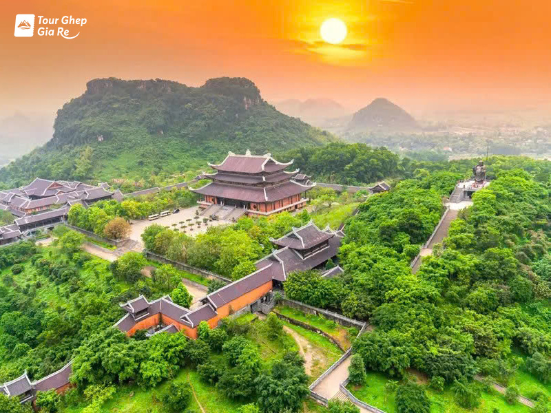 du-lich-ninh-binh-thang-4-3.jpg (271 KB)