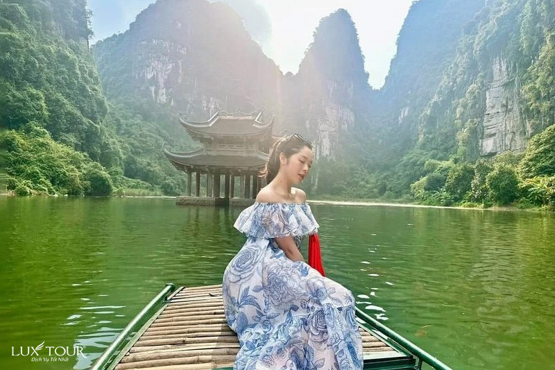 gia-ve-trang-an-ninh-binh-2.jpg (166 KB)