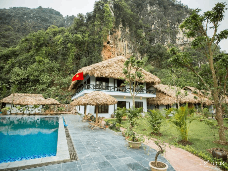 tam-coc-rice-fields-resort-khach-san-gan-hang-mua-ninh-binh.png (467 KB)