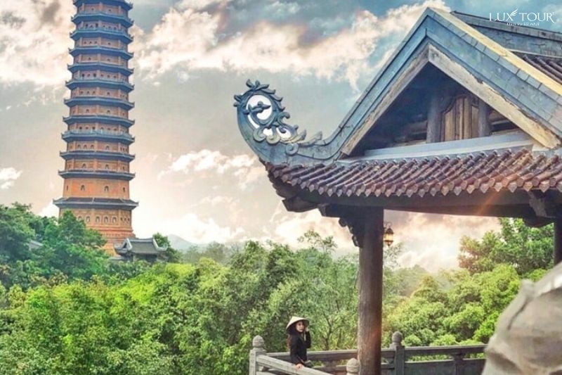 chua-bai-dinh-ninh-binh-thang-12.jpg (93 KB)