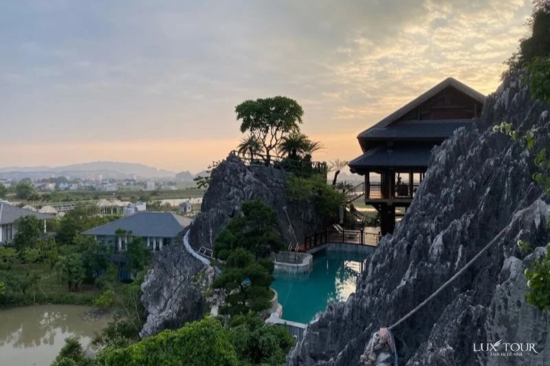 suoi-khoang-nong-kenh-ga-ninh-binh-thang-12.jpg (77 KB)