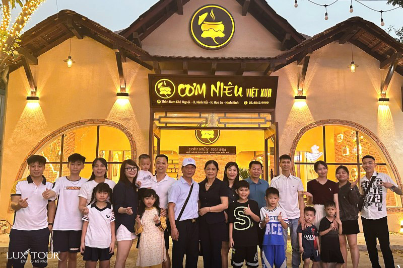 quan-an-ngon-o-tam-coc-ninh-binh-comnieu.jpg (200 KB)