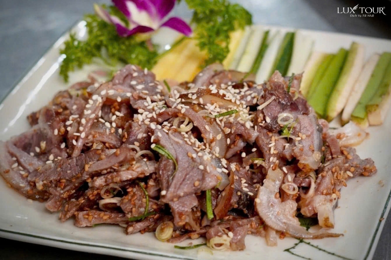 de-tai-chanh-nha-hang-pho-xua-quan-de-ngon-o-ninh-binh.jpg (281 KB)