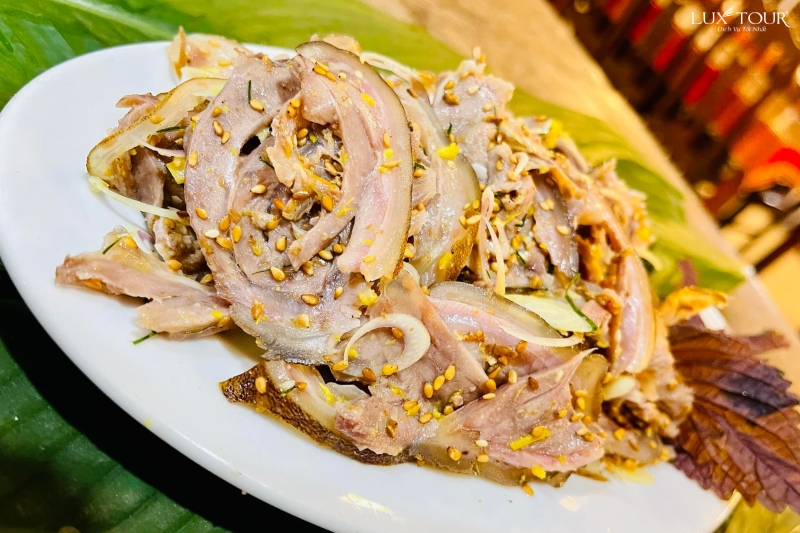 de-xao-sa-ot-nha-hang-trang-an-89-quan-de-ngon-o-ninh-binh.jpg (296 KB)