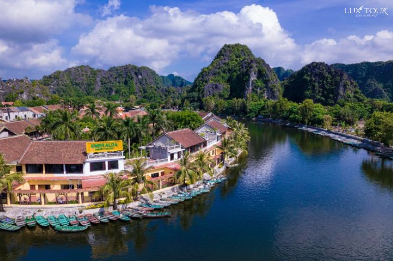 emeralda-resort-tam-coc-resort-o-thung-nham-ninh-binh.jpg (95 KB)