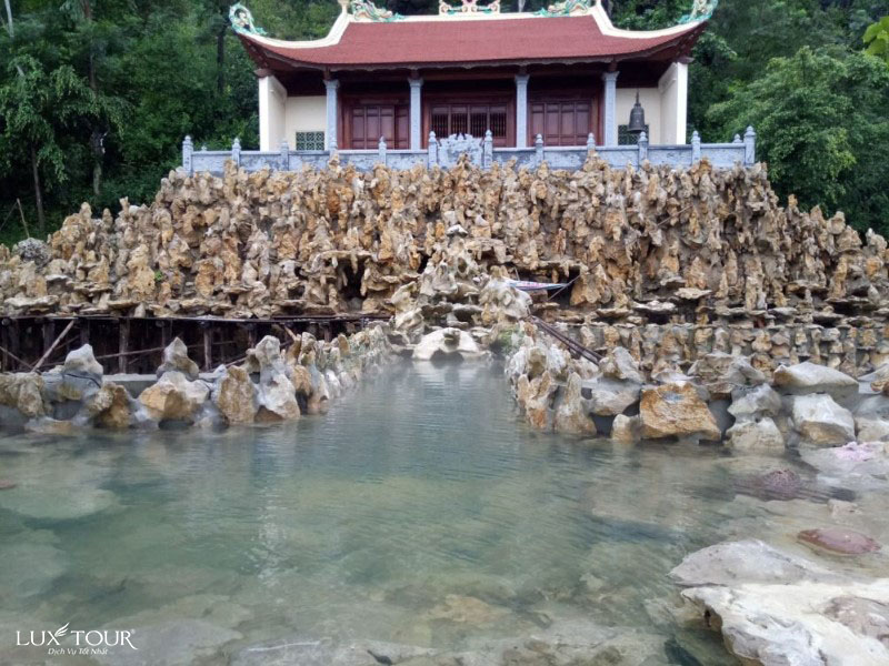 suoi-nuoc-khoang-nong-kenh-ga-2.jpg (163 KB)